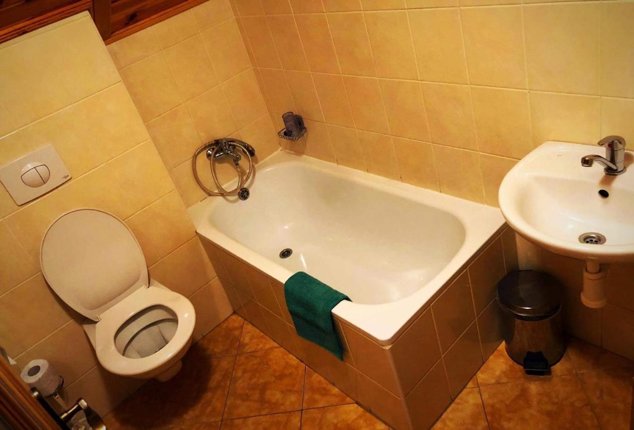 Hostinec Selsky Dvur Zbiroh Extérieur photo